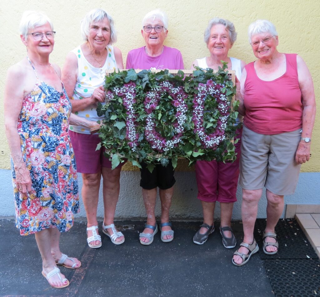 Christa Fahmüller-Klose, Anita Lang, Elfriede Scharf, Marille Schmitt, Irene Moosmüller